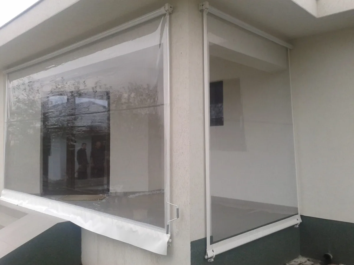 Rulouri transparete — Rulouri transparente