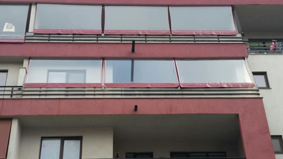 Rulouri transparete — Rulouri transparente