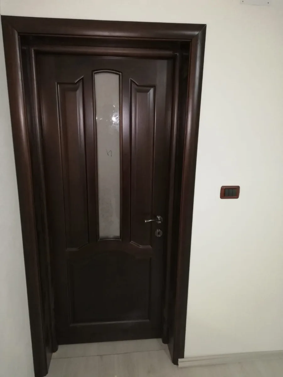 Usi interior lemn stratificat — Usi interior lemn stratificat