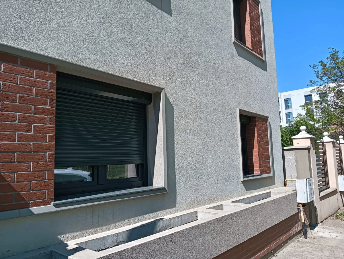 Rulouri Exterior aluminiu — Rulouri aluminiu
