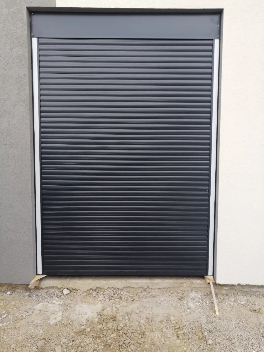 Rulouri Exterior aluminiu — Rulouri aluminiu