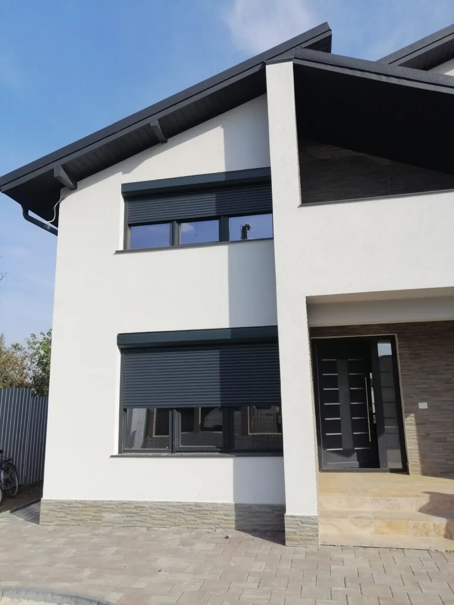 Rulouri Exterior aluminiu — Rulouri aluminiu