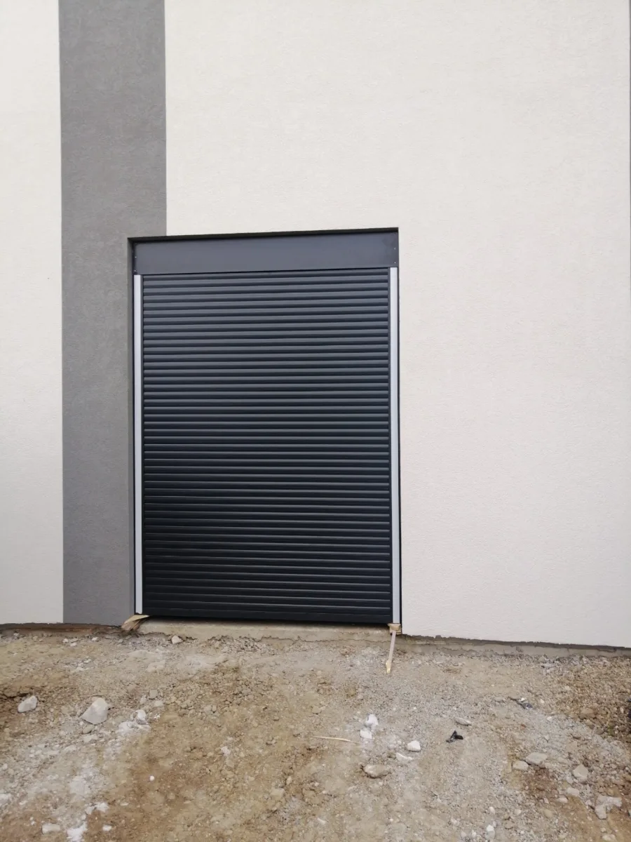 Rulouri Exterior aluminiu — Rulouri aluminiu