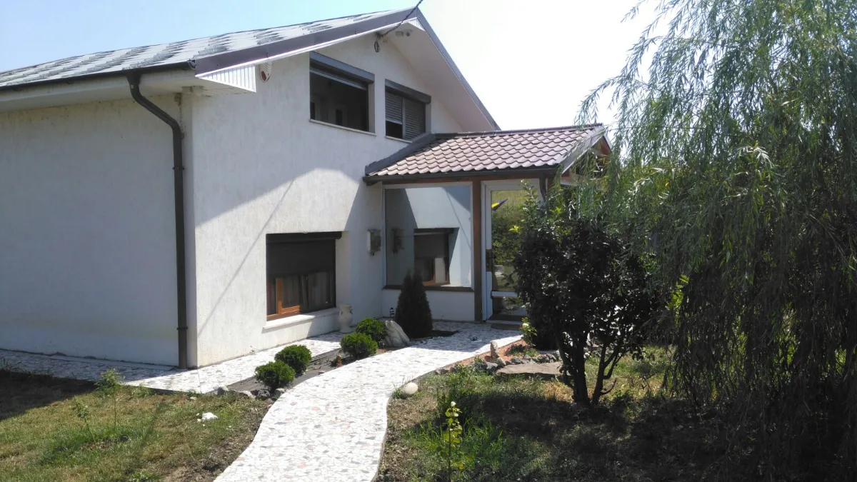 Tamplarie pvc — Tamplarie pvc