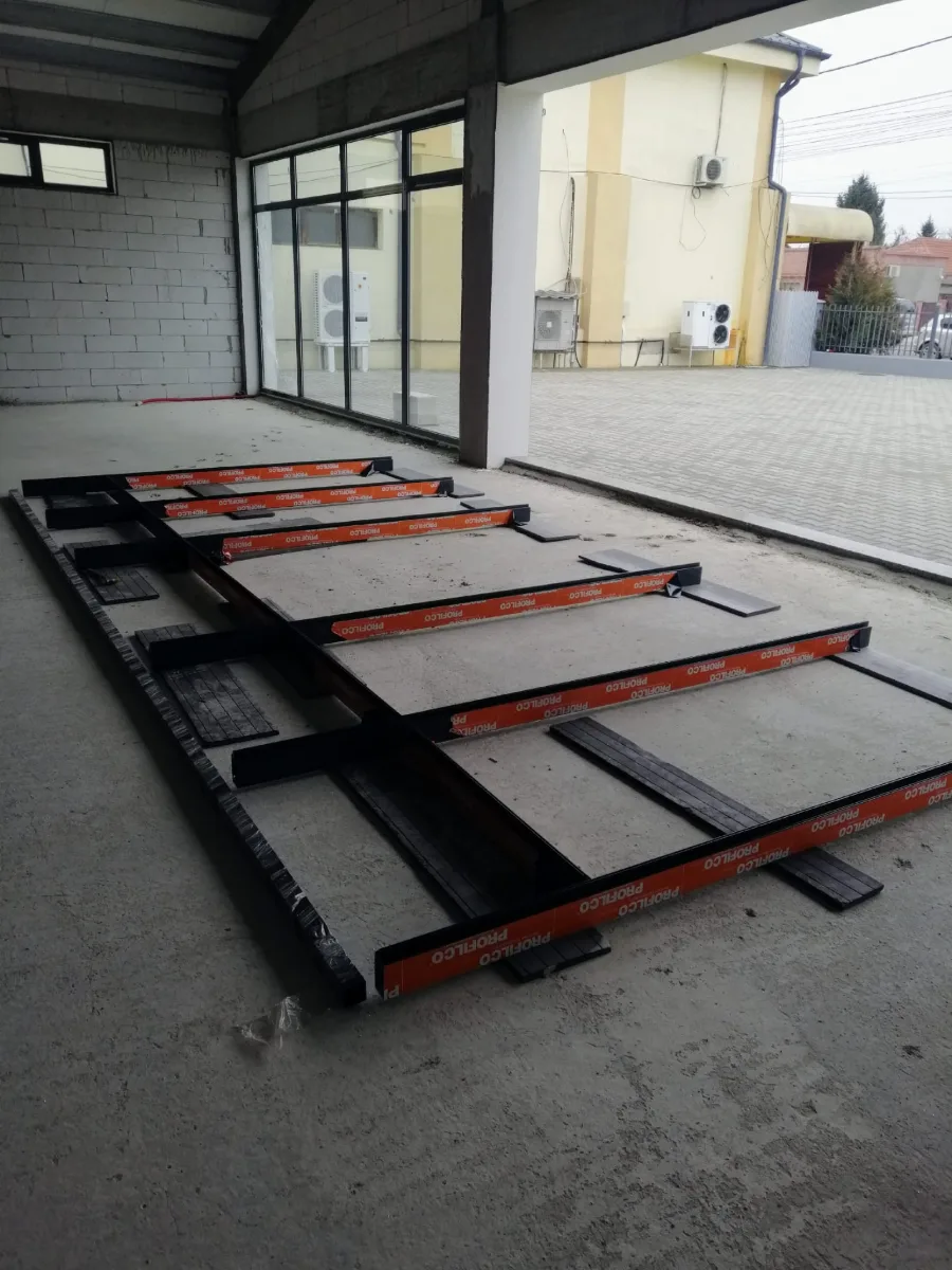 Tamplarie de aluminiu — Tamplarie de aluminiu
