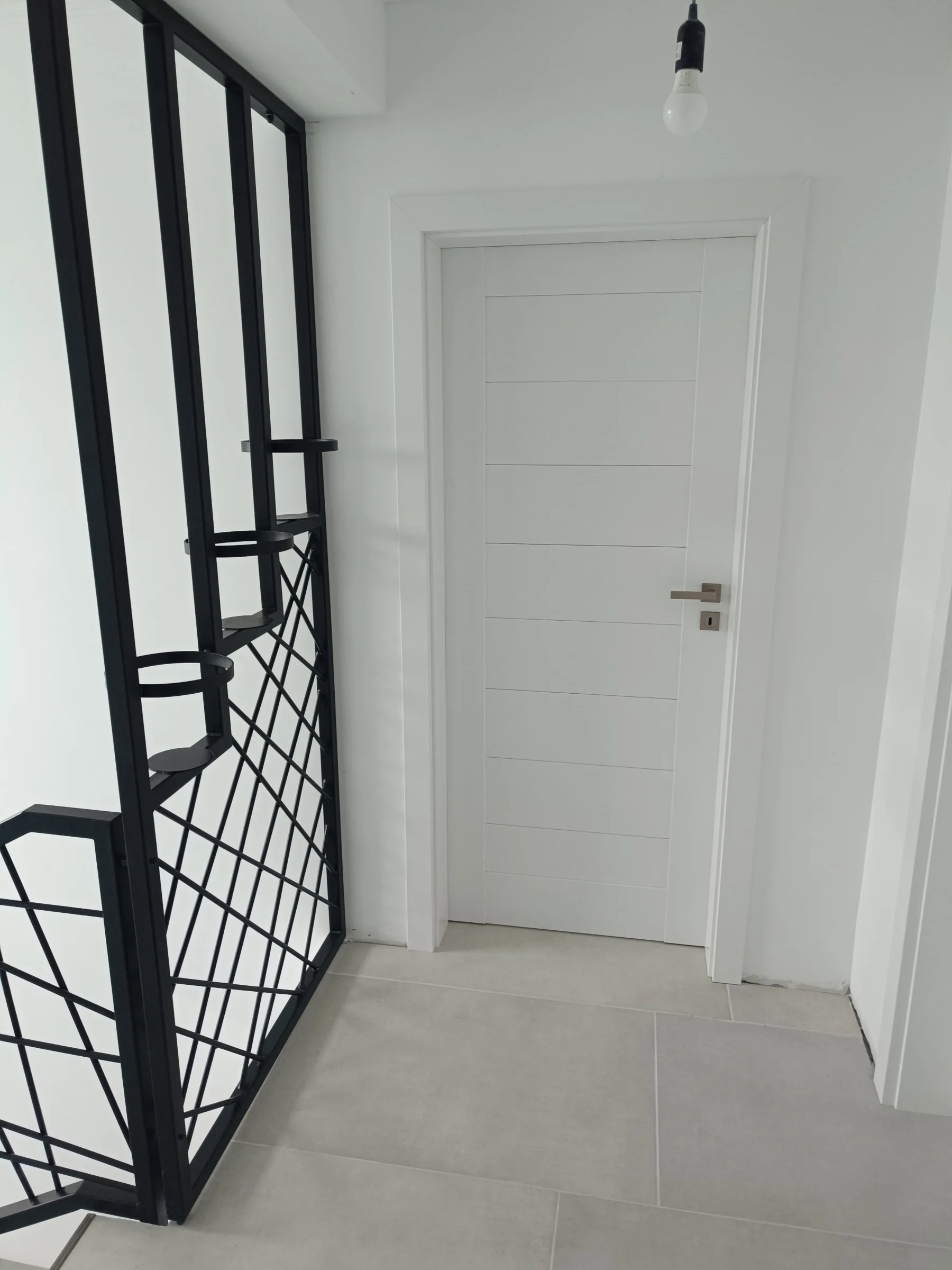 Usi interior albe — Usi interior