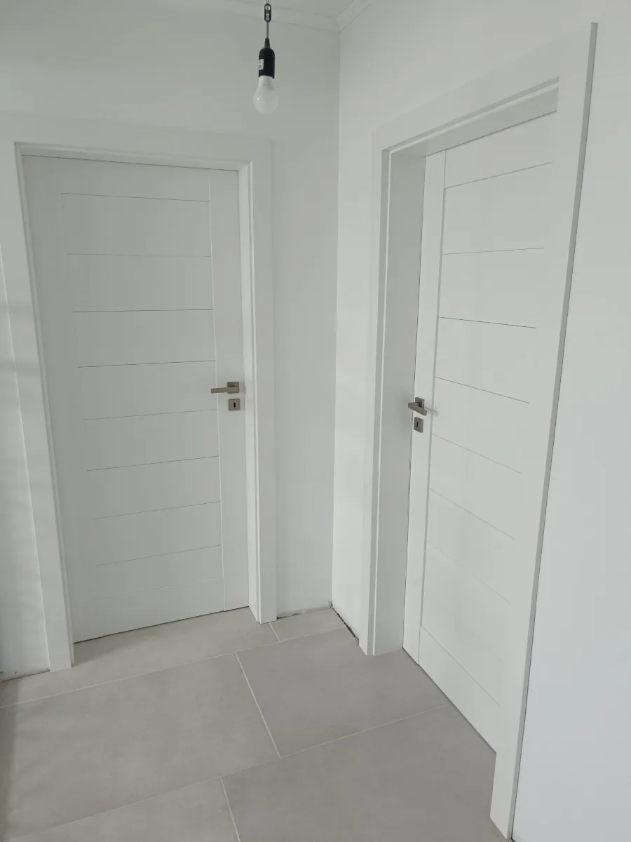 Usi interior albe — Usi interior