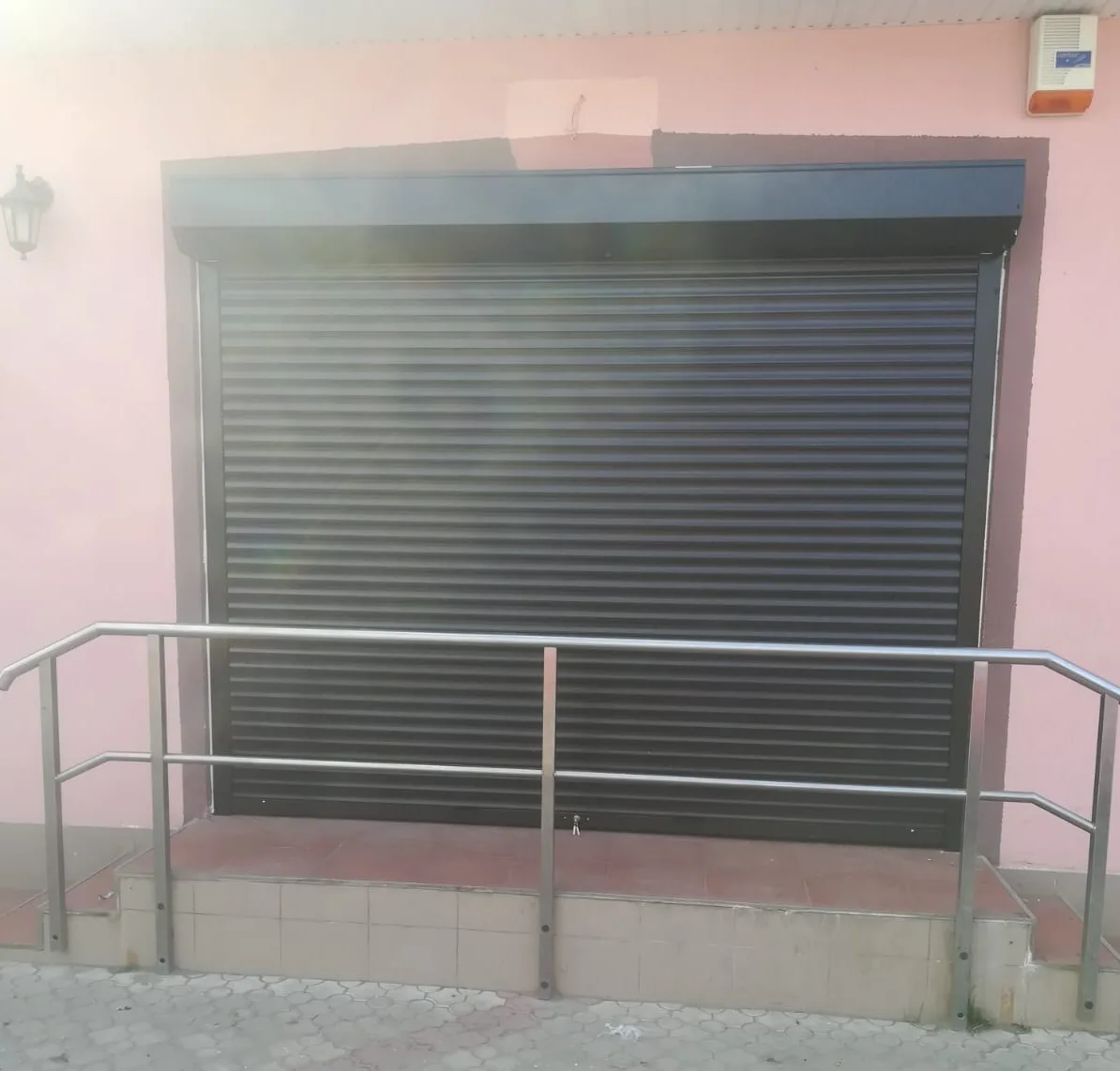 Usi de garaj — Usi de garaj
