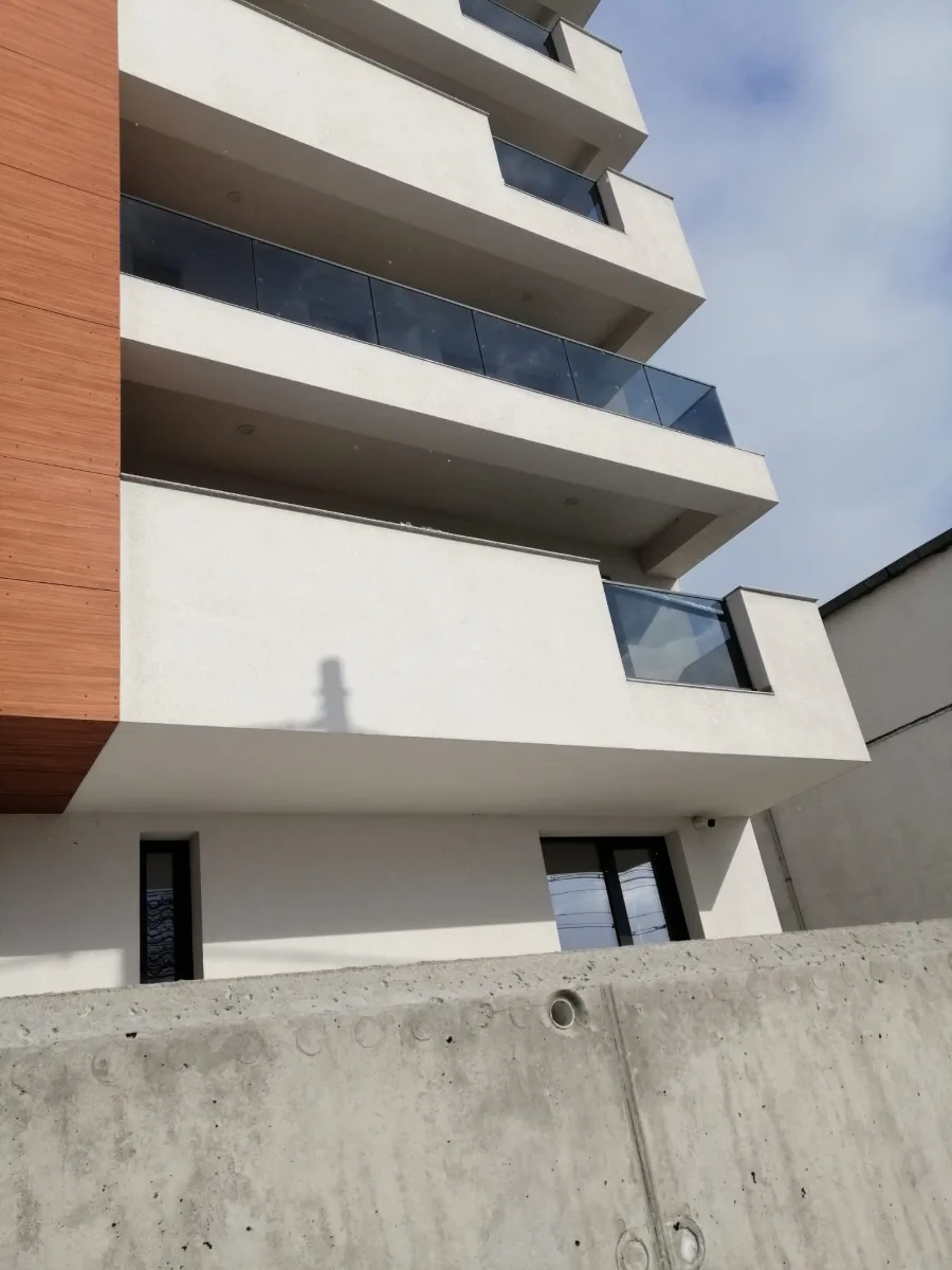 Balustrare de sticla securizata — Balustrade de sticla
