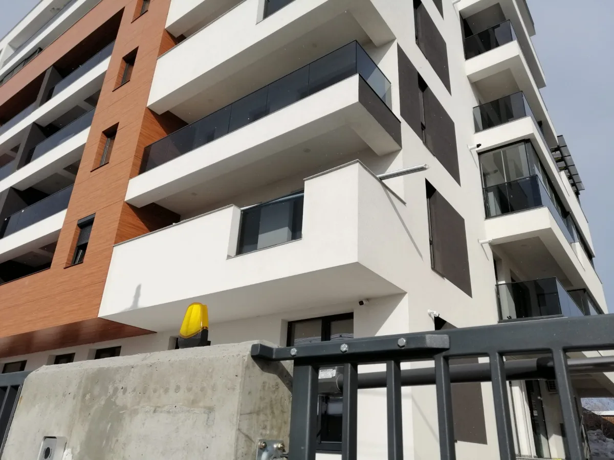 Balustrare de sticla securizata — Balustrade de sticla