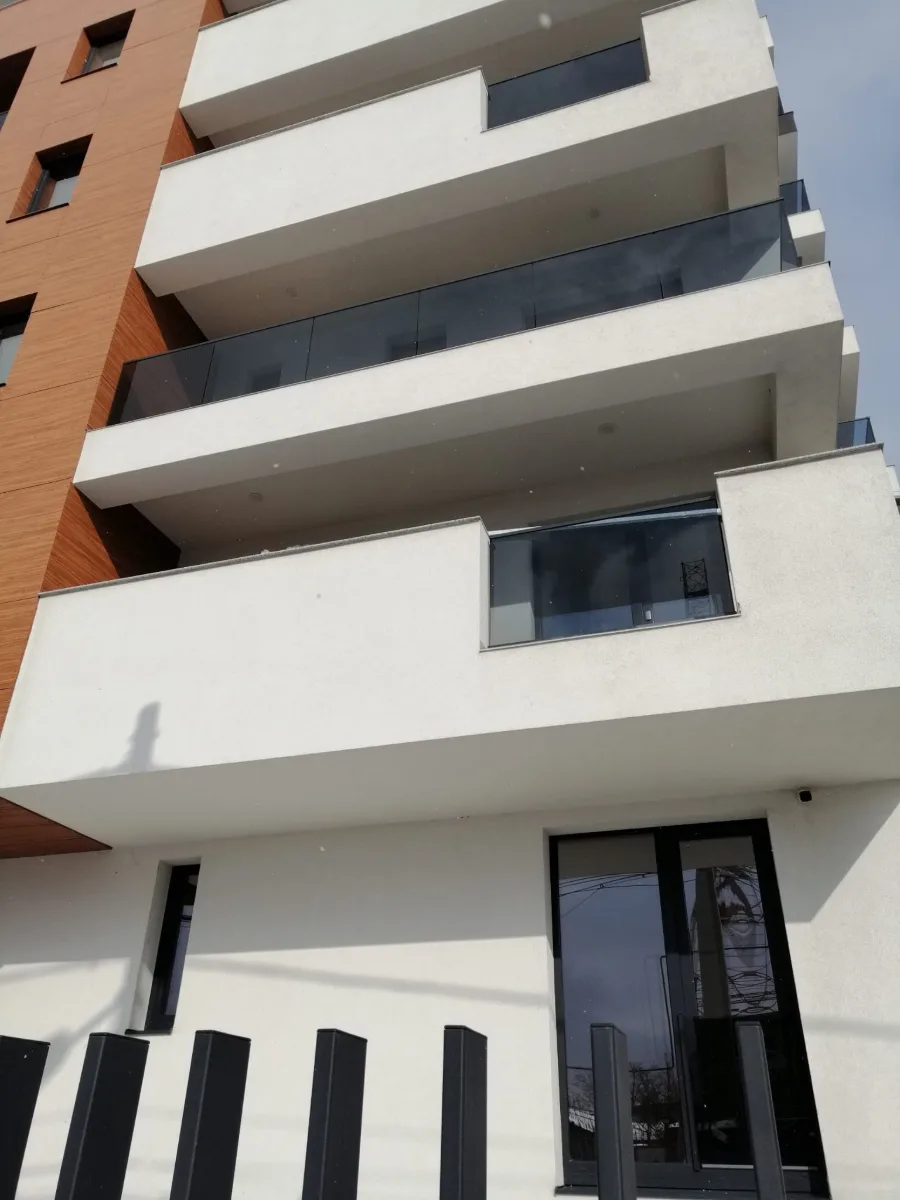 Balustrare de sticla securizata — Balustrade de sticla